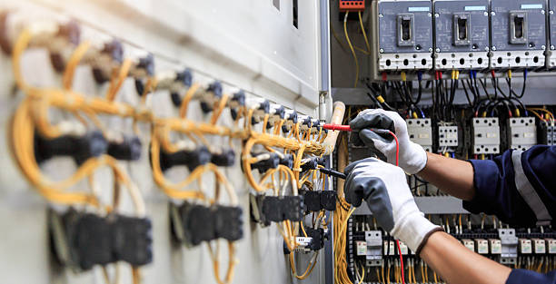 Professional Electrician technician working in Lake Mills, WI